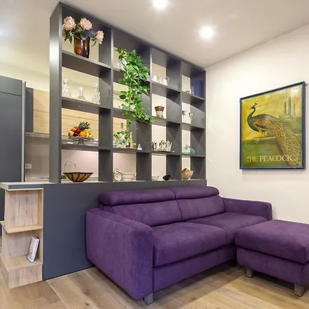 Stunning & Luxurious 1br 1 Min Walk By Duomo דירה פירנצה
