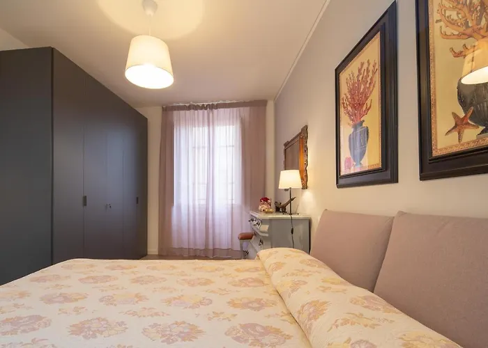 Stunning & Luxurious 1br 1 Min Walk By Duomo * Firenze
