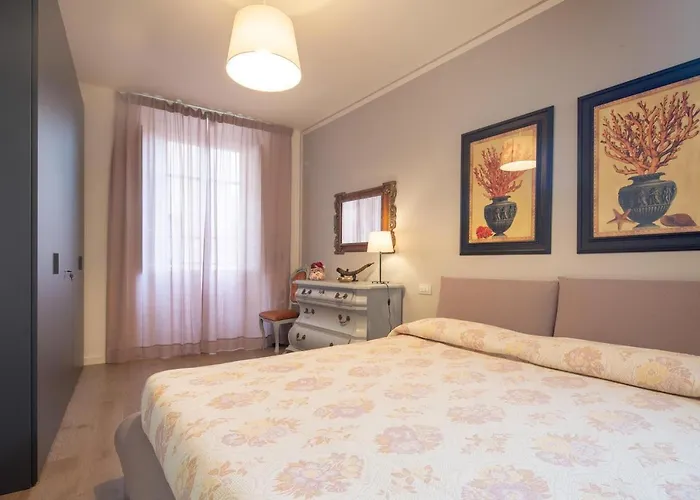 Stunning & Luxurious 1br 1 Min Walk By Duomo * Firenze