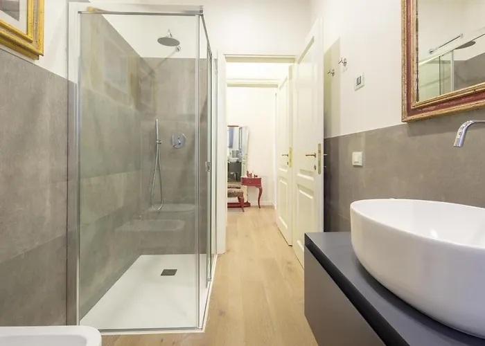 Lejlighed Stunning & Luxurious 1br 1 Min Walk By Duomo