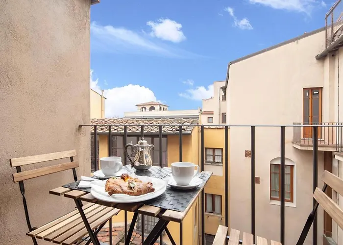 Stunning & Luxurious 1br 1 Min Walk By Duomo Firenze